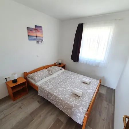 Martinovic Appartement Vir